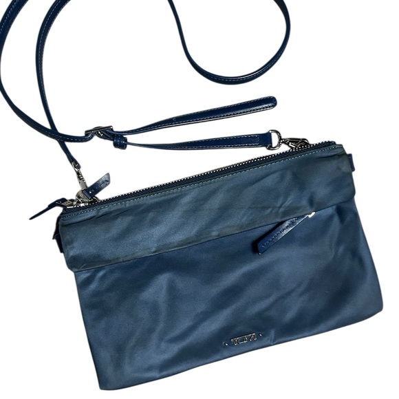 TUMI Blue Nylon Triple Zip Detachable Crossbody Bag - Picture 5 of 10
